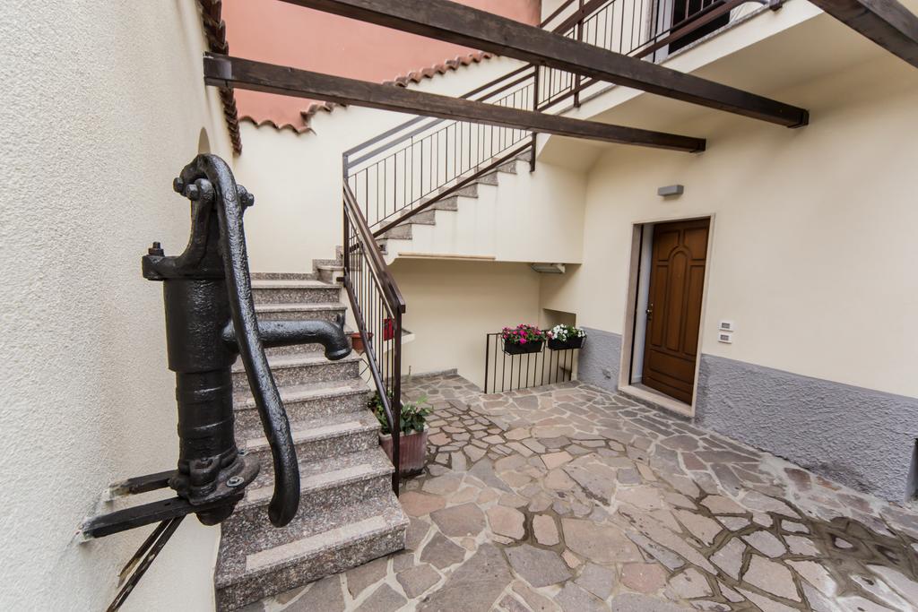 B&B Corte Sul Naviglio Cin I T 0 1 5 0 7 0 C 1 3 X U I L Q C V Cernusco Sul Naviglio Exterior photo