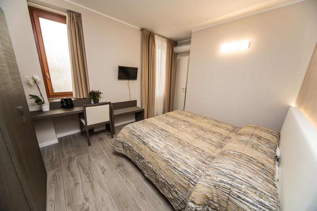 B&B Corte Sul Naviglio Cin I T 0 1 5 0 7 0 C 1 3 X U I L Q C V Cernusco Sul Naviglio Exterior photo